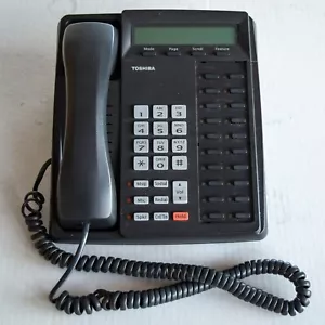 Toshiba DKT-3020-SD 20 Button Display Speaker Phone - Picture 1 of 2