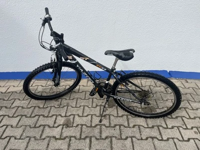 Kinder Moutainbike 26 Zoll, 3x7 Gang Shimano Schaltung - Bild 1 von 4