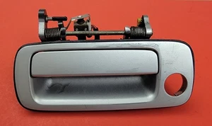90-94 LEXUS LS400 LEFT DRIVER SIDE EXTERIOR DOOR HANDLE SILVER OEM M21 - Picture 1 of 5