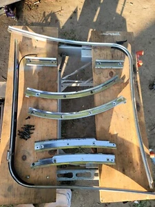 2000-2005 Eclipse Spyder Covertable Seal Braket For Top And Windshield - Picture 1 of 3