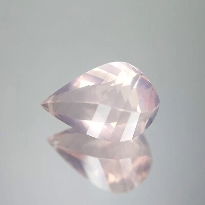 10.50Cts EXQUISITE FANCY BRIOLETTE SHAPE NATURAL ROSE QUARTZ WITH DRILLED - Image 1 of 3