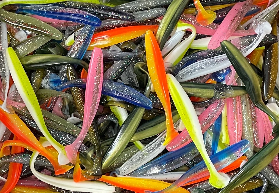 (50 Pack) 3.5" Soft Swim Bait Paddle Tail Lure Minnow Bass Fishing Ten Colors - Image 1 of 1