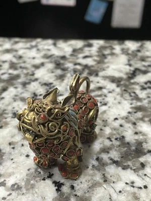  Винтажный Foo собаки лев удачи Qulin дракон фигурка инкрустация коралл и синий Beady  - Изображение 1 из 4