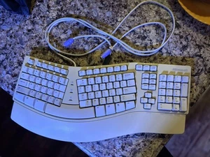 Microsoft Natural Ergonomic White PS2/USB Wired Keyboard - Picture 1 of 8