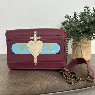 Disney Loungefly Blancanieves Hot Topic Reina Malvada Corazón Caja Espada Bandolera Cadena Foto 1 de 4