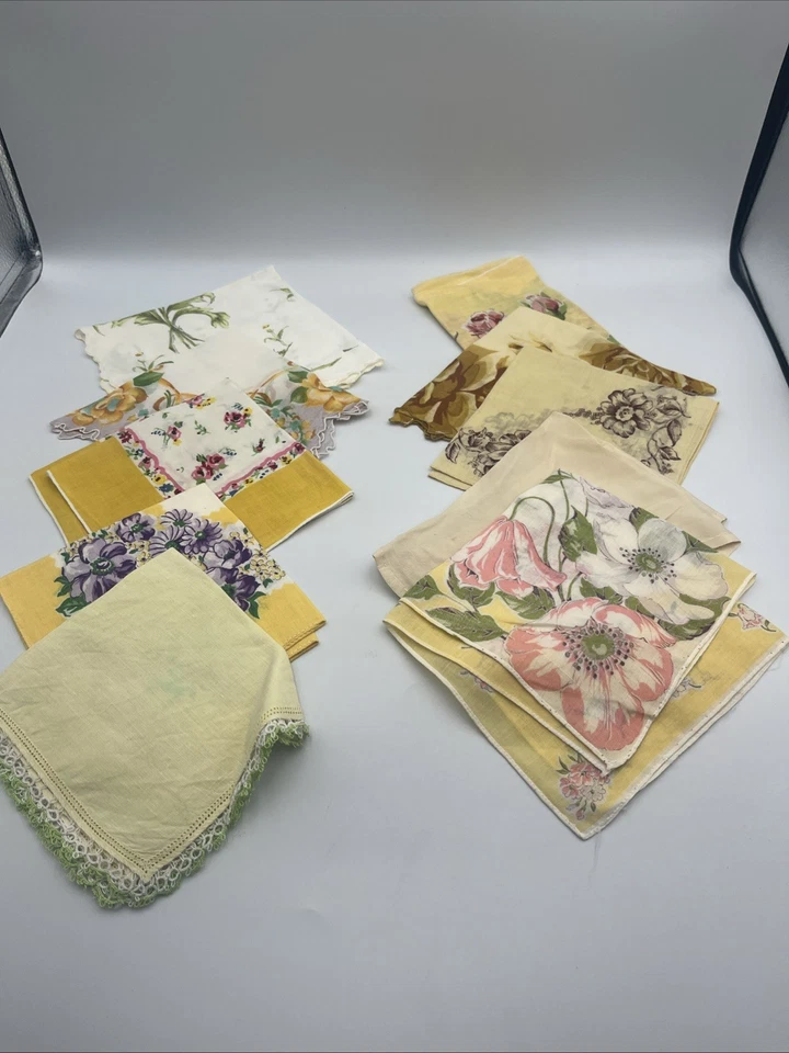 Лот из 10 винтажных носовых платков носовые платки с желтыми цветочными цветами носовые платки - Изображение 1 из 4