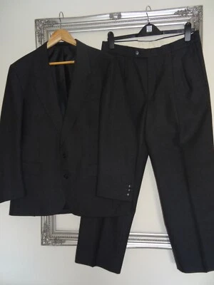 Brook Taverner men`s Grey trouser suit chest size 40"  waist 32" Short - Image 1 of 4
