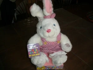 "NUEVO Musical Animado Peter Cottontail Peluche 15" de alto cuando se estira (P56) - Imagen 1 de 7