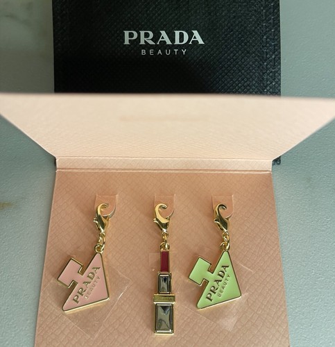 Prada Charm 3 Set Originale Pradoxe Bottiglia Labbro Cliente Novità Zip Pull Portachiavi
