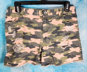 Childrens Place Girls Demin Distressed Jean Shorts Sz 16 Pink Camo Cutoffs EPOC - Picture 1 of 3