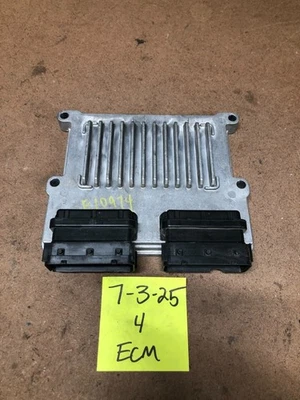 Unidad de módulo de control del motor Kia Sorento 39100-3CXN5 2014 2015 Ecm B72 038 Foto 1 de 4