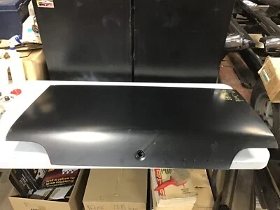 Nuevo de Lote Antiguo Tapa de maletero Cubierta SS MALIBU LAGUNA CHEVY CHEVROLET Foto 1 de 4