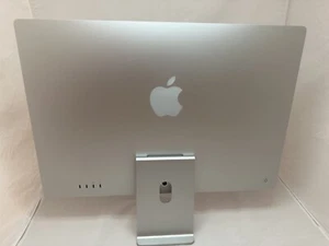 Apple iMac 24 Zoll (256GB SSD, Apple M1, 3,20GHz, 8GB, 8-Core GPU) Silber -... - Bild 1 von 3