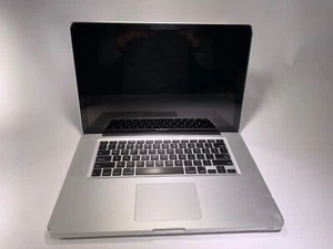 Apple MacBook Pro 15" A1286 2011 Carcasa GUTTED Con Cubierta Inferior PANTALLA PIEZA USADA - Imagen 1 de 9
