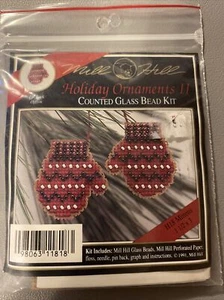 Mill Hill Holiday Ornaments II counted glass bead kit, H18 Mittens,pin back, new - Picture 1 of 2