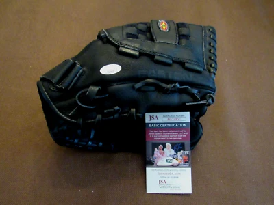 PHIL NIEKRO HOF 97 ATLANTA BRAVES NY YANKEES SIGNED AUTO EASTON MITT GLOVE JSA - Image 1 of 4