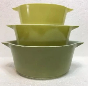 Vintage Pyrex Casserole Bowls Green - 475-B, 474-B, 473 - Nesting Bowls - Picture 1 of 9