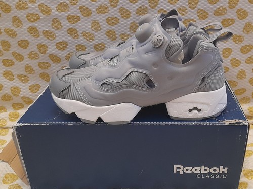 Scarpe da ginnastica Reebok Instapump Fury OG Flat grigio bianco uomo ragazzo taglia 3uk rare