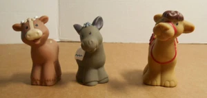 FIsher Price Little People Camel & 2 Donkeys Nativity Manger Figures 2013 B17 - Picture 1 of 5