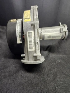 Buderus 78184 Blower Fan Assembly for GB142 Boilers - Picture 1 of 8