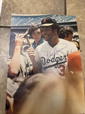 Baltimore Orioles Frank Robinson Sign Magazine, Photo 8 X 10 Size PsaDna Letter - Image 1 of 4
