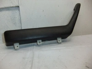 LEFT R DOOR PANEL HANDLE/ARM MERCEDES W202 C-CLASS C200 C220 C230 C240 C250 C280 - Picture 1 of 1