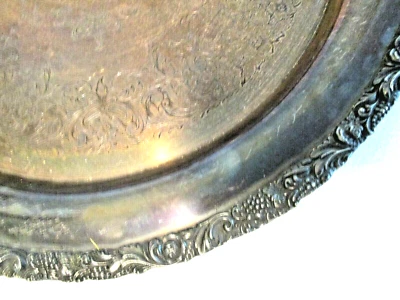 Bandeja redonda Webster Wilcox International plateada 15" rococó 1372 deslustrada Foto 1 de 4
