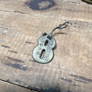 Antique 1908 Chicago Dog Tag CDT Figural 8 - Picture 1 of 2