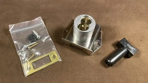 Cerradura de cajón IC Core pequeño formato intercambiable núcleo cerradura de escritorio cromo cepillado - Imagen 1 de 17
