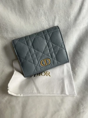 Cartera plegable Dior Foto 1 de 4