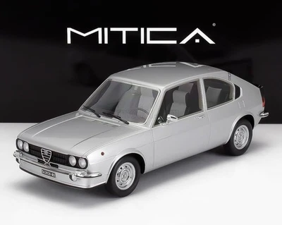 Modelo De Coche Estático Alfa Romeo Alfasud Ti 1 Serie 1973 Plata Escala 1/18 - Imagen 1 de 4