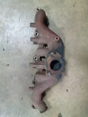 Colector de escape diésel Jeep Liberty 2.8 Mopar 5142653AC Foto 1 de 2