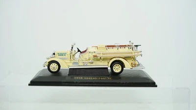 Camión de bomberos Yat Ming Road Signature 1/43 diecast 1938 Ahrens Fox Boonton NJ F24 Foto 1 de 4