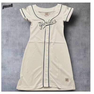 Vestido Jersey Cooperstown Collection New York Yankees P 1 - Imagem 1 de 4