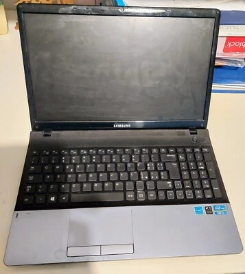 Notebook Samsung - Immagine 1 di 4