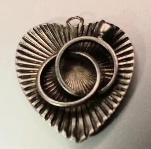 Vintage 1952 Beau Sterling Silver "Just Married" Heart Shaped Necklace Charm - Picture 1 of 7