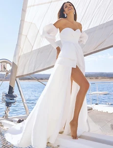 Pronovias 'SONIA' Wedding Dress Size US14 - MSRP $2490 - BNWT - Picture 1 of 8