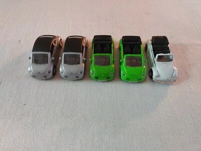 Set Of 5 Volkswagen Die Cast Bugs, Scale 1:32, Welly And MC Toys - Image 1 of 4