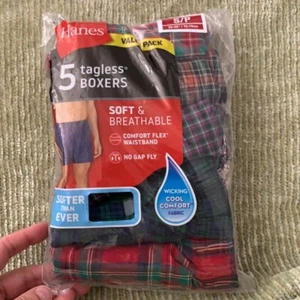 Men’s Plaid Hanes Boxers 5-Pack, Small - Picture 1 of 10