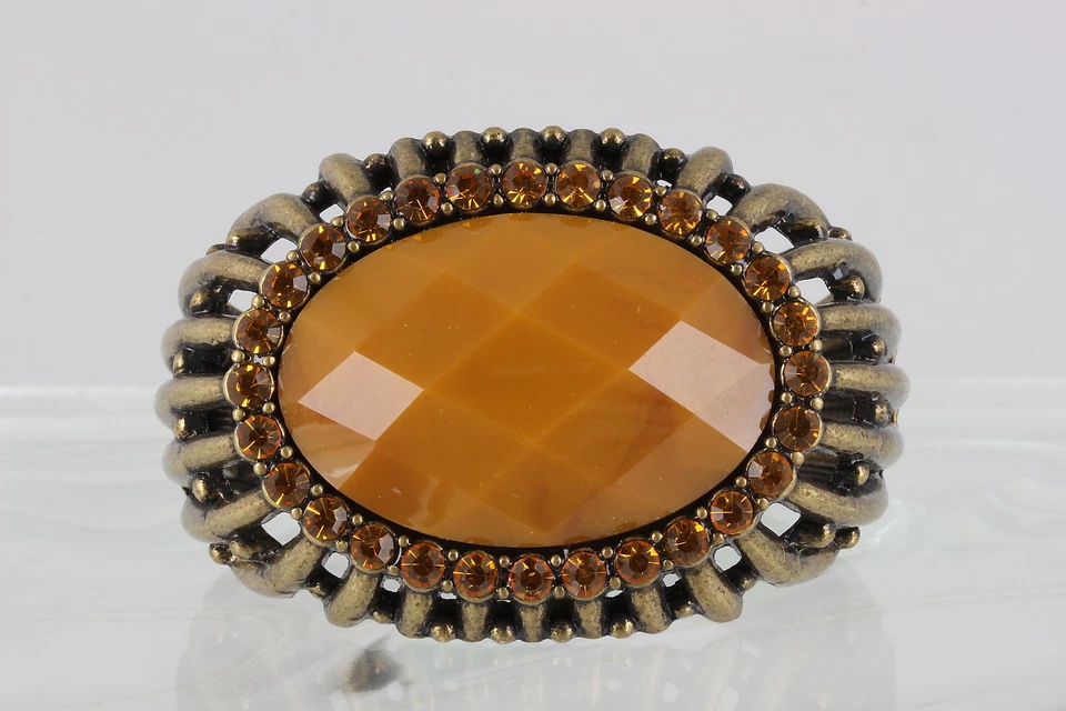 ANTIQUE BRASS HINGED CHUNKY AMBER STONES BRACELET FASHION 2373 - Image 1 of 4