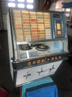 Musikbox Rock Ola - Bild 1 von 4