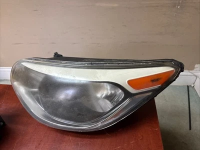Faro izquierdo lado del conductor KIA SOUL 2014-2019 92101-B2 OEM Foto 1 de 4
