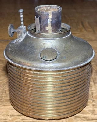 Lámpara antigua de latón B&H Miller GWTW salón banquete aceite de queroseno Foto 1 de 4