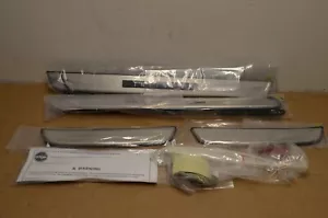 Juego de 4 placas de patada iluminadas INFINITI QX30 / solo frontal iluminado - Imagen 1 de 12