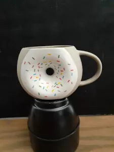 Taza de café en forma de donut Urban Outfitter UO Home 8 oz nueva - Imagen 1 de 5