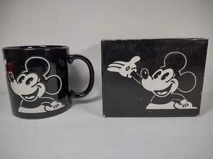 Vtg 90s Walt Disney Mickey Mouse Coffee Mug w/ Box -  Made In Japan  - Picture 1 of 7