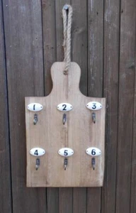 Dekoratives, stabiles Schlüsselbrett schlüsselhaken Haken Holz Eisen - Bild 1 von 1