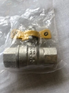Gas Ball Valve - 1/2" BSP Butterfly Handle x 9 Items - Picture 1 of 3