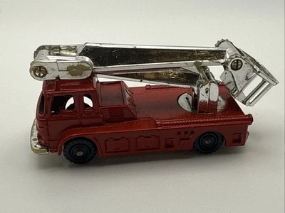 Винтажный красный литой грузовик пожарной машины Husky No36 Simon Snorkel Великобритания - Изображение 1 из 4