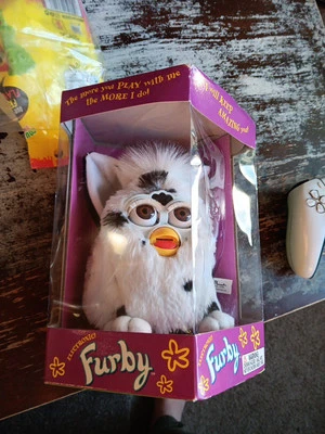 First Generation 1998 White Black Cow Spots Dalmatian 70-800 Original Never Open - Image 1 of 4